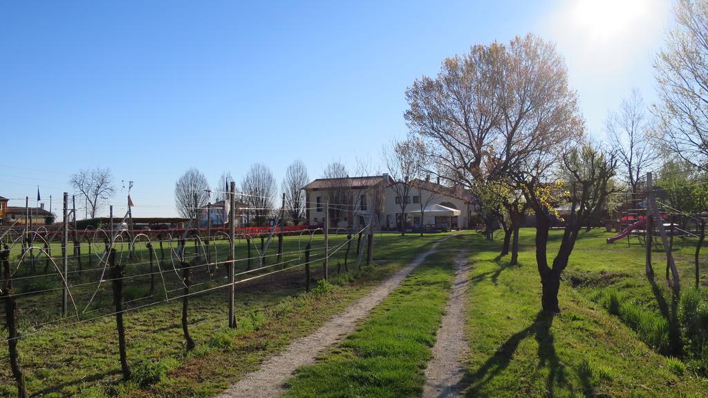 Agriturismo L'Albara Villa Villaganzerla Exteriör bild